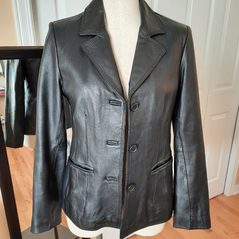 Lady Hathaway leather jacket/blazer